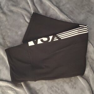 Victoria secret Capri leggings